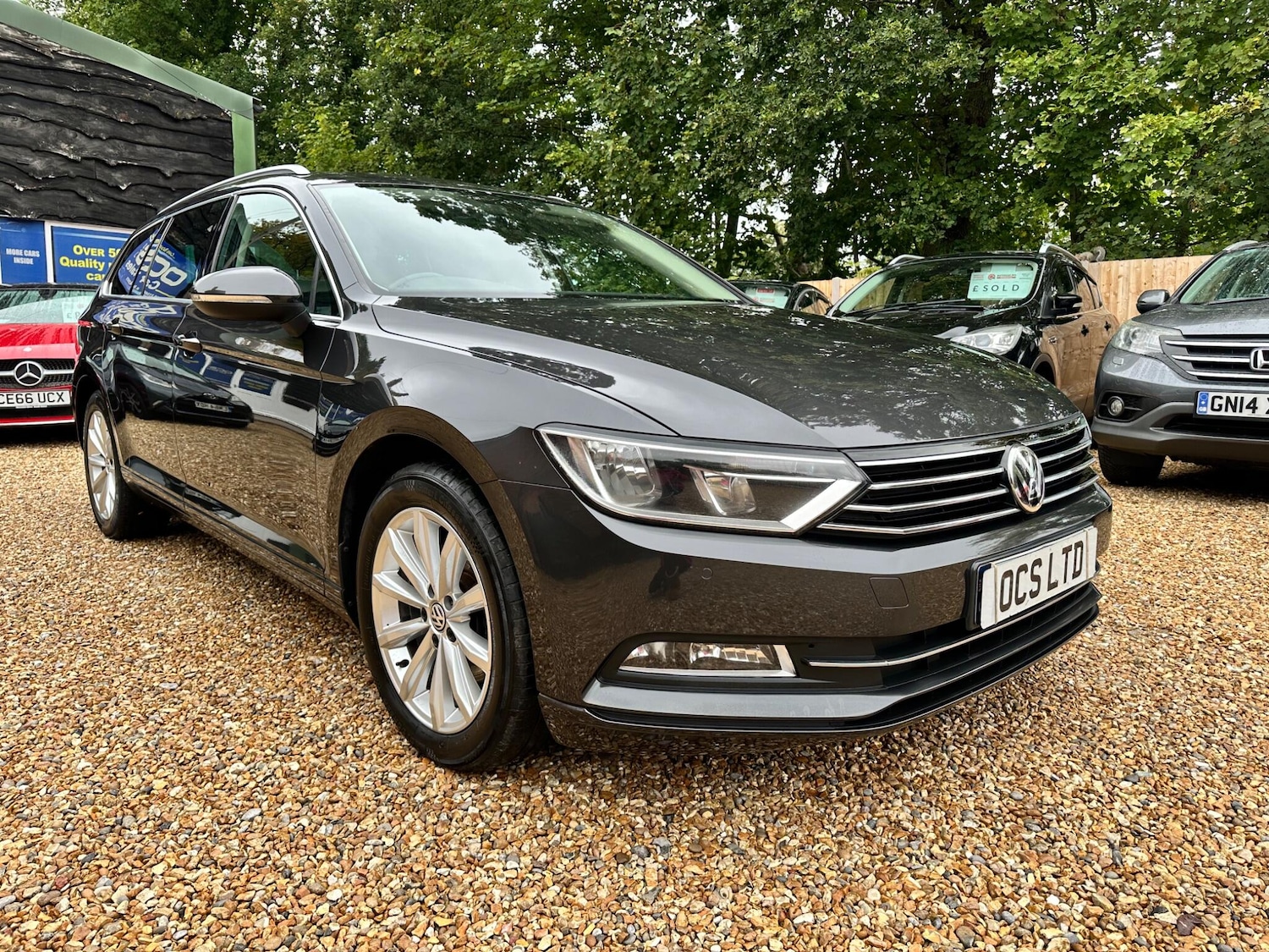 Used Volkswagen Passat 2017 for sale - 76991789: Photo 2