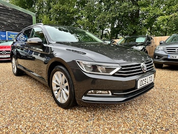 Used Volkswagen Passat 2017 for sale - 76991789: Photo