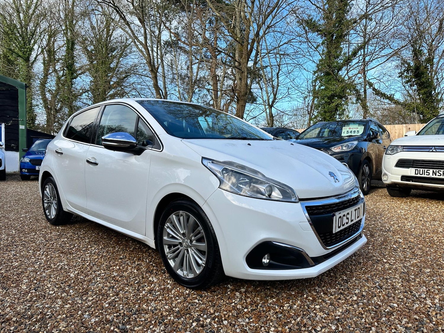 Used Peugeot 208 2017 for sale - 76952399: Photo 1