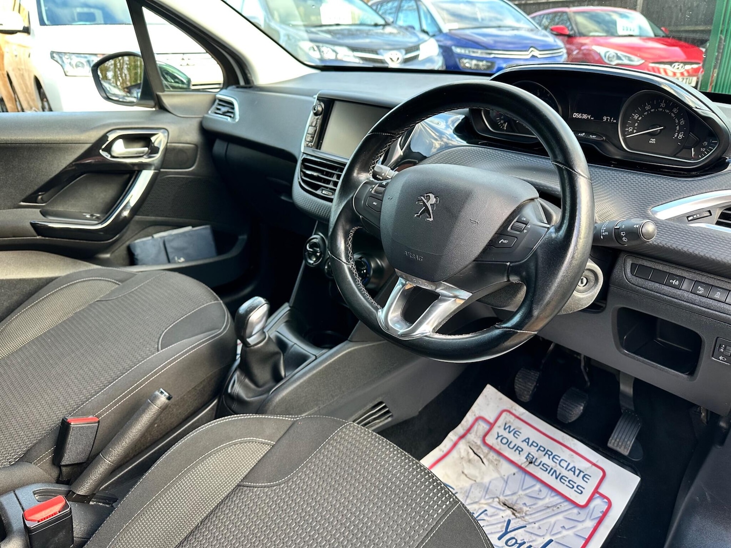 Used Peugeot 208 2017 for sale - 76952399: Photo 11