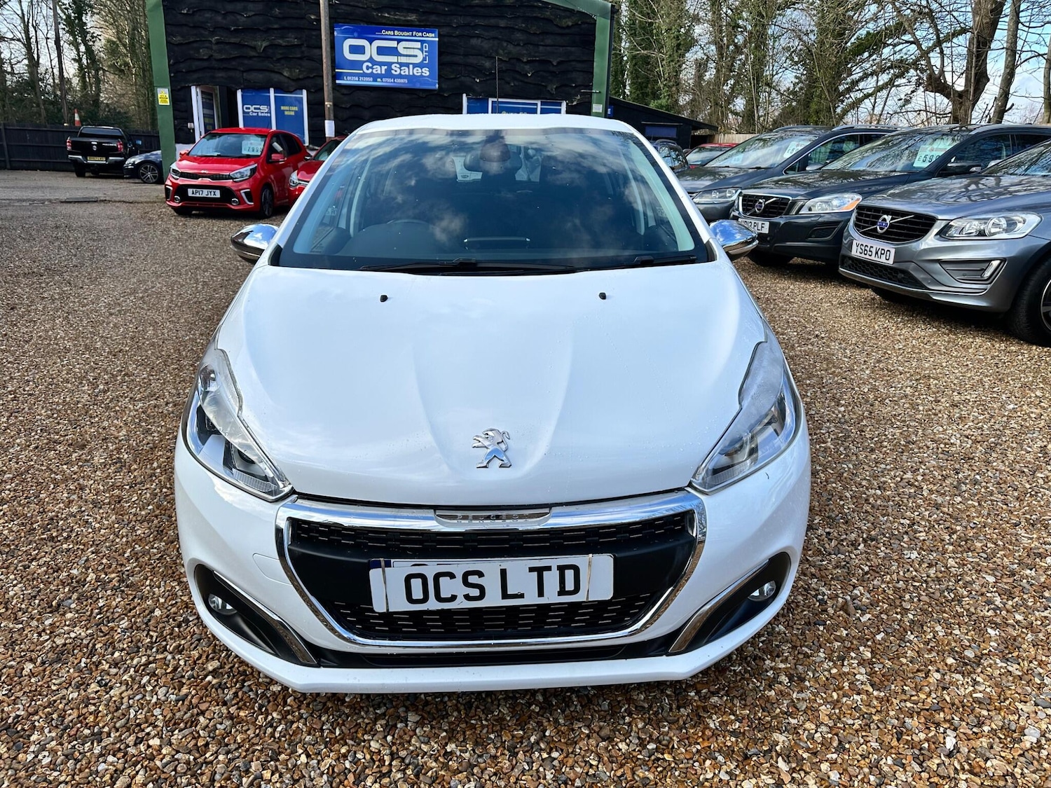 Used Peugeot 208 2017 for sale - 76952399: Photo 9