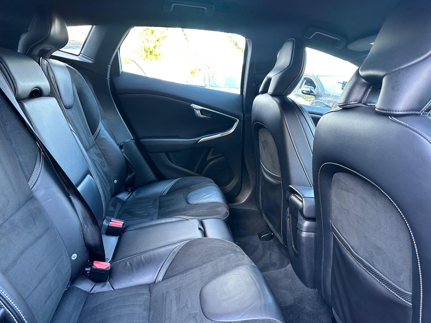 Used Volvo V40 2016 for sale - 76899292: Photo 16