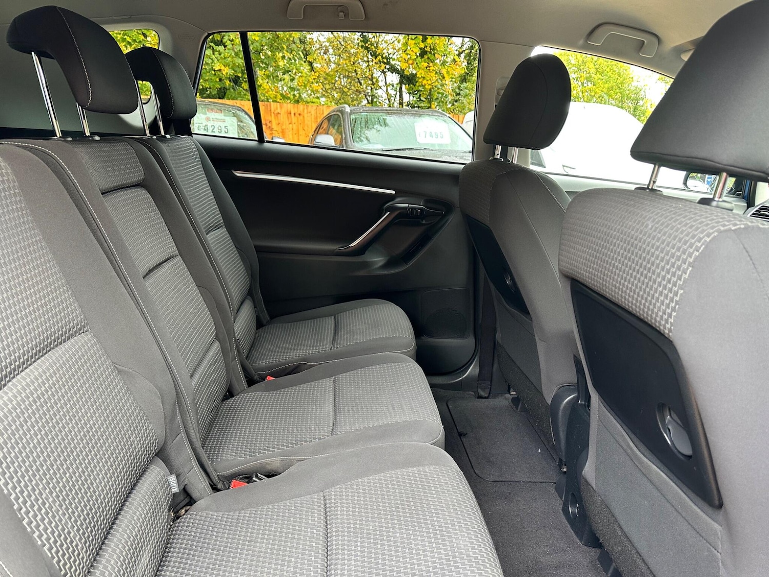 Used Toyota Verso 2014 for sale - 76327095: Photo 16