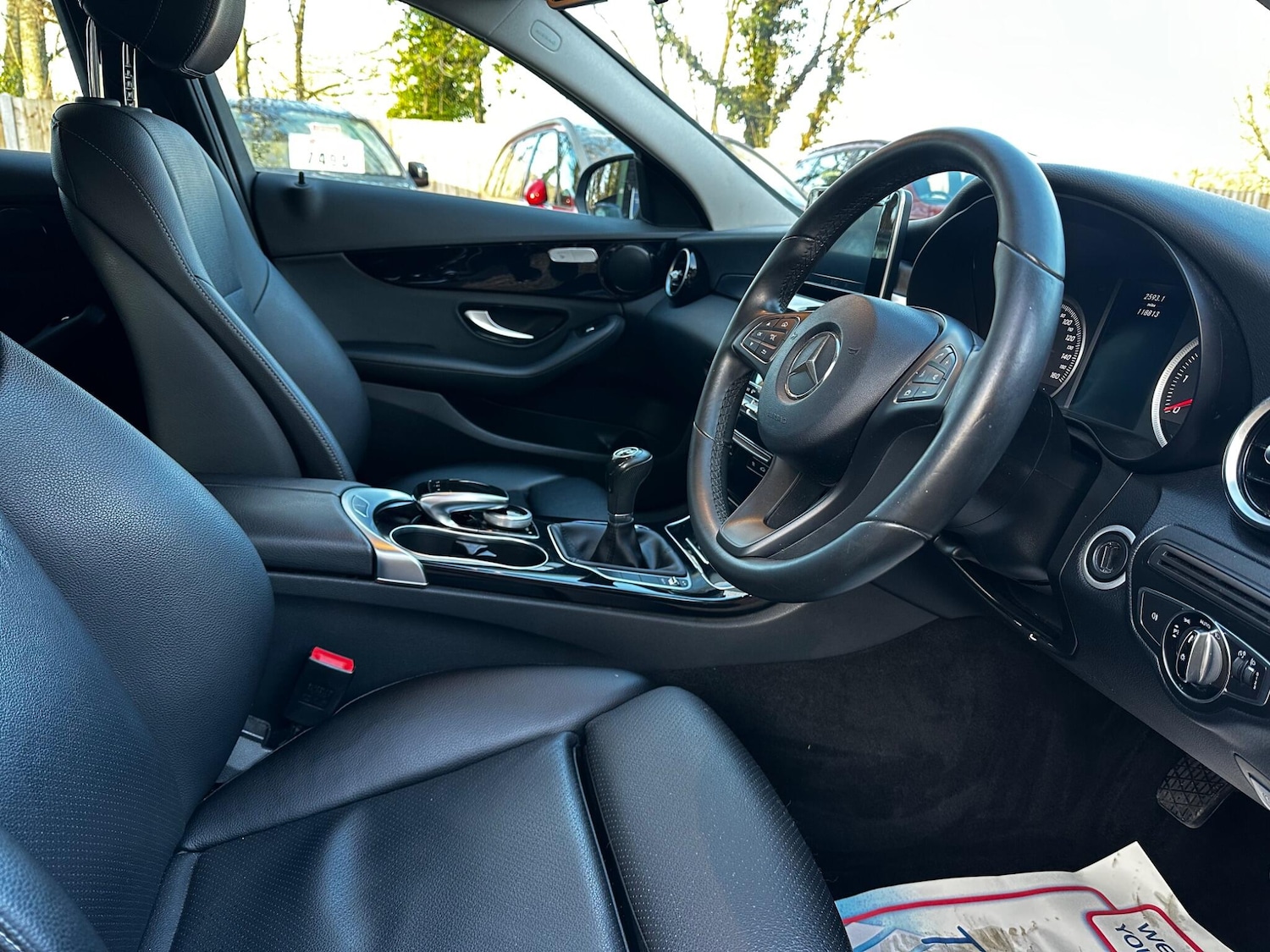 Used Mercedes-Benz C Class 2015 for sale - 77131700: Photo 10