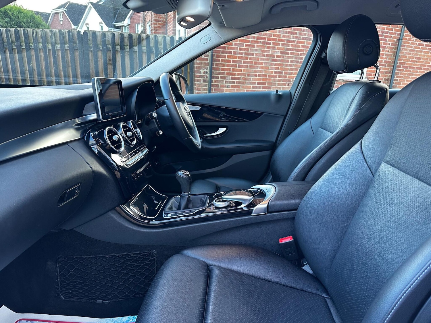 Used Mercedes-Benz C Class 2015 for sale - 77131700: Photo 16