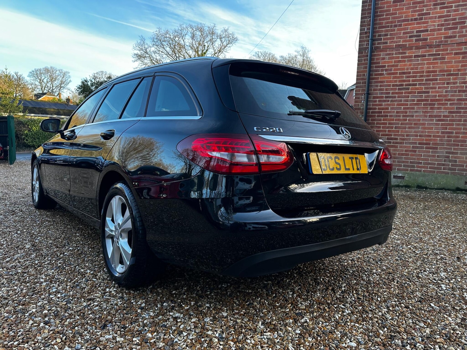 Used Mercedes-Benz C Class 2015 for sale - 77131700: Photo 6