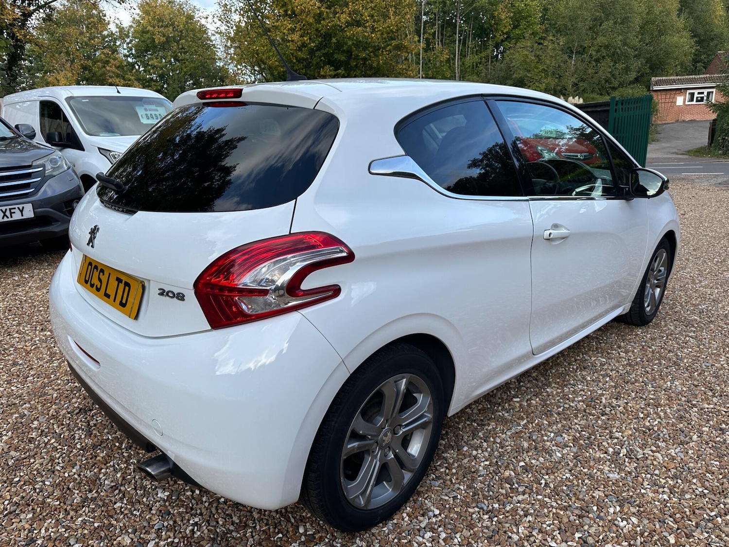Used Peugeot 208 2014 for sale - 76201270: Photo 5