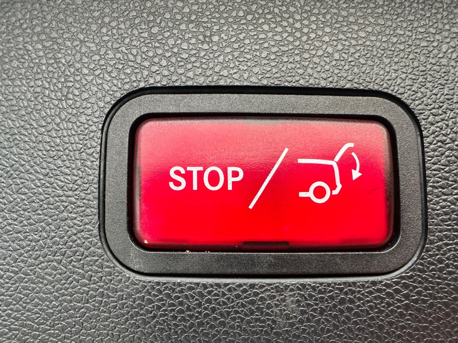 Used Mercedes-Benz E Class 2015 for sale - 76689358: Photo 19