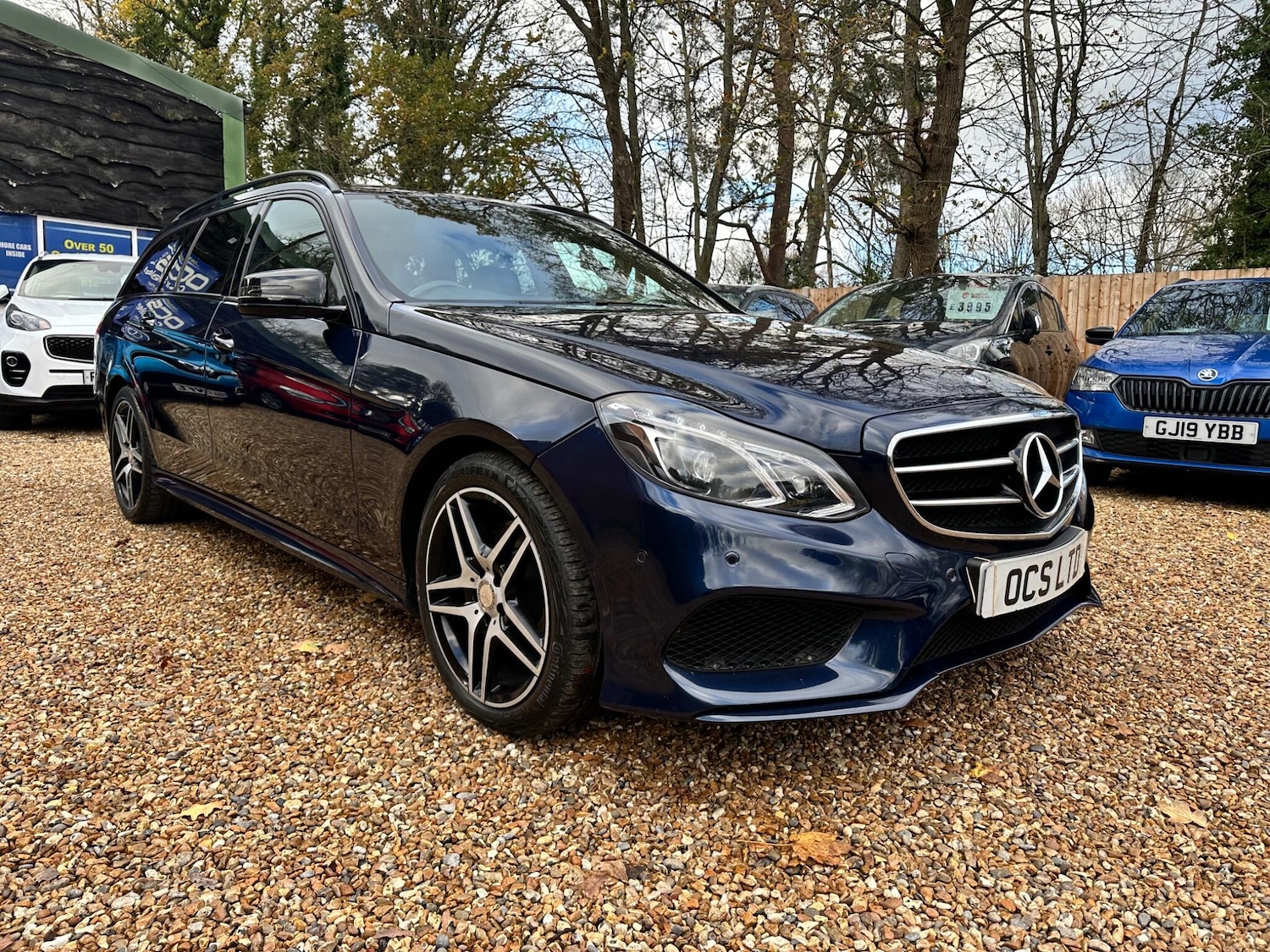 Used Mercedes-Benz E Class 2015 for sale - 76689358: Photo 2