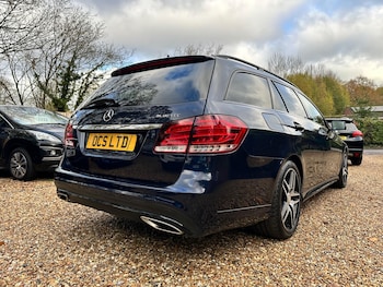 Used Mercedes-Benz E Class 2015 for sale - 76689358: Photo