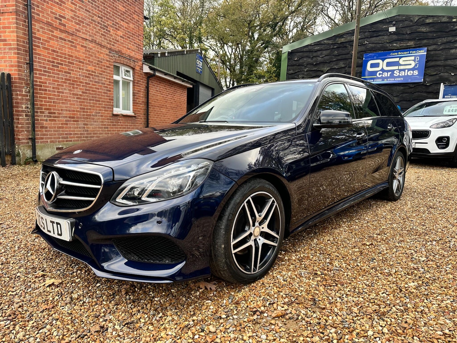 Used Mercedes-Benz E Class 2015 for sale - 76689358: Photo 8