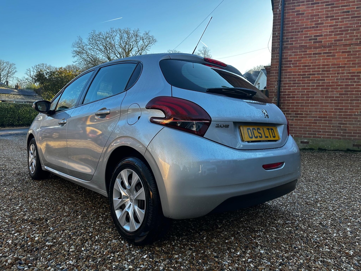 Used Peugeot 208 2015 for sale - 77203377: Photo 6