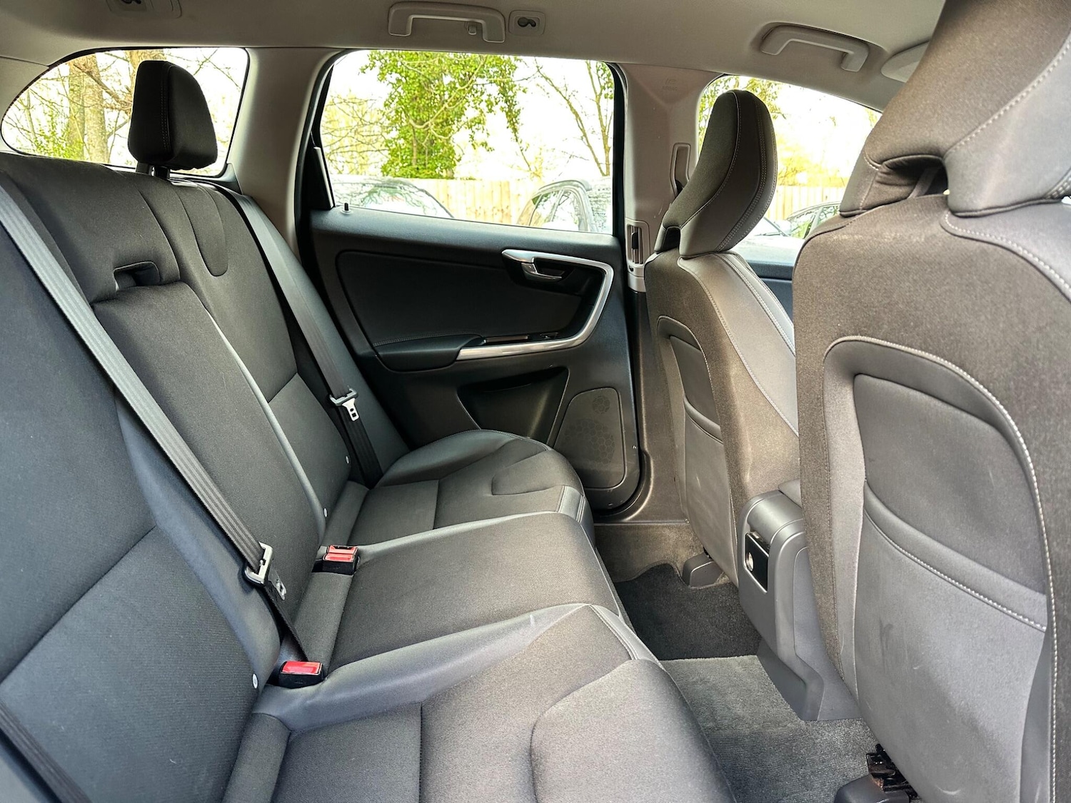 Used Volvo XC60 2014 for sale - 77081624: Photo 17