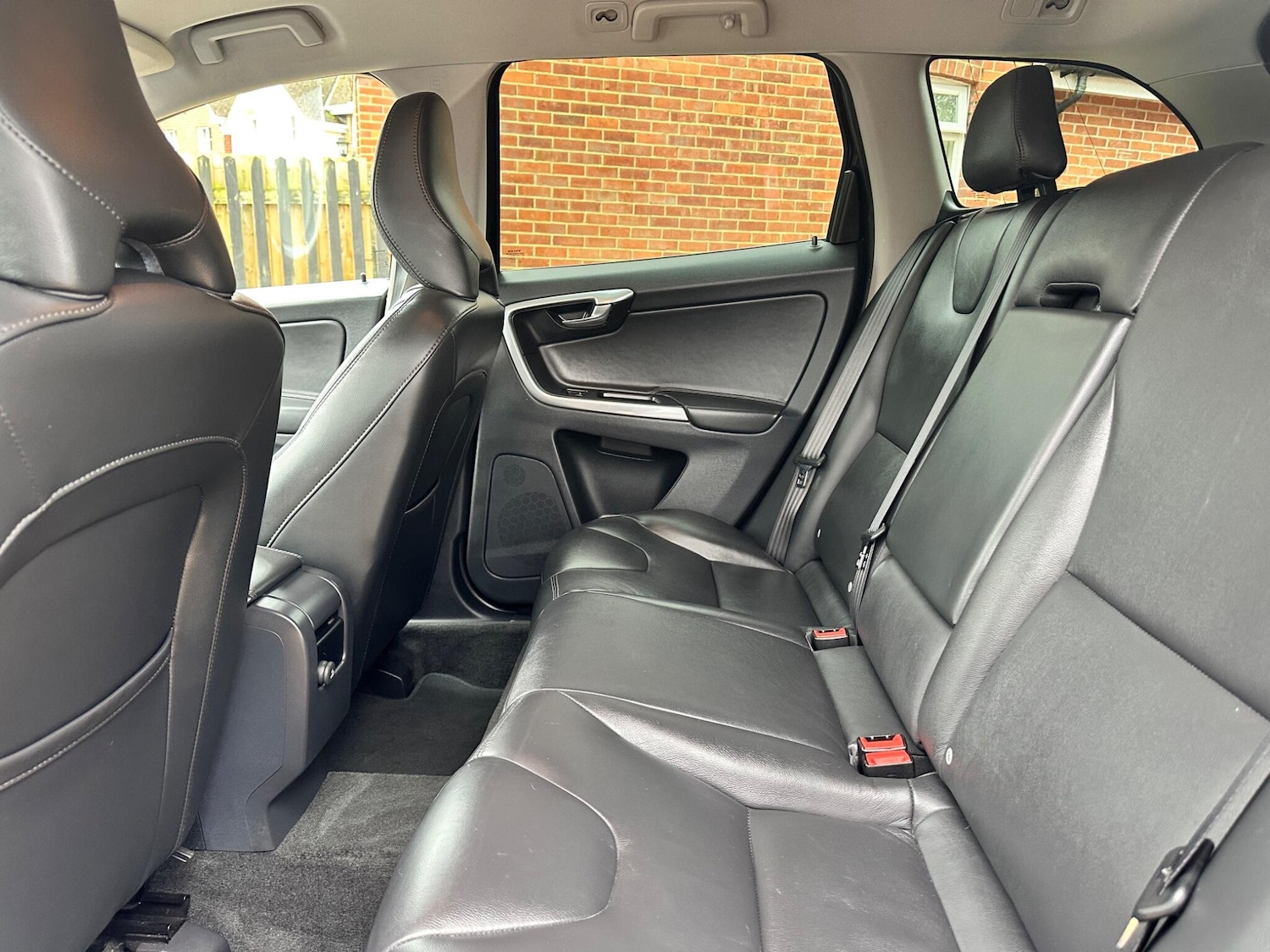 Used Volvo XC60 2016 for sale - 77646067: Photo 17