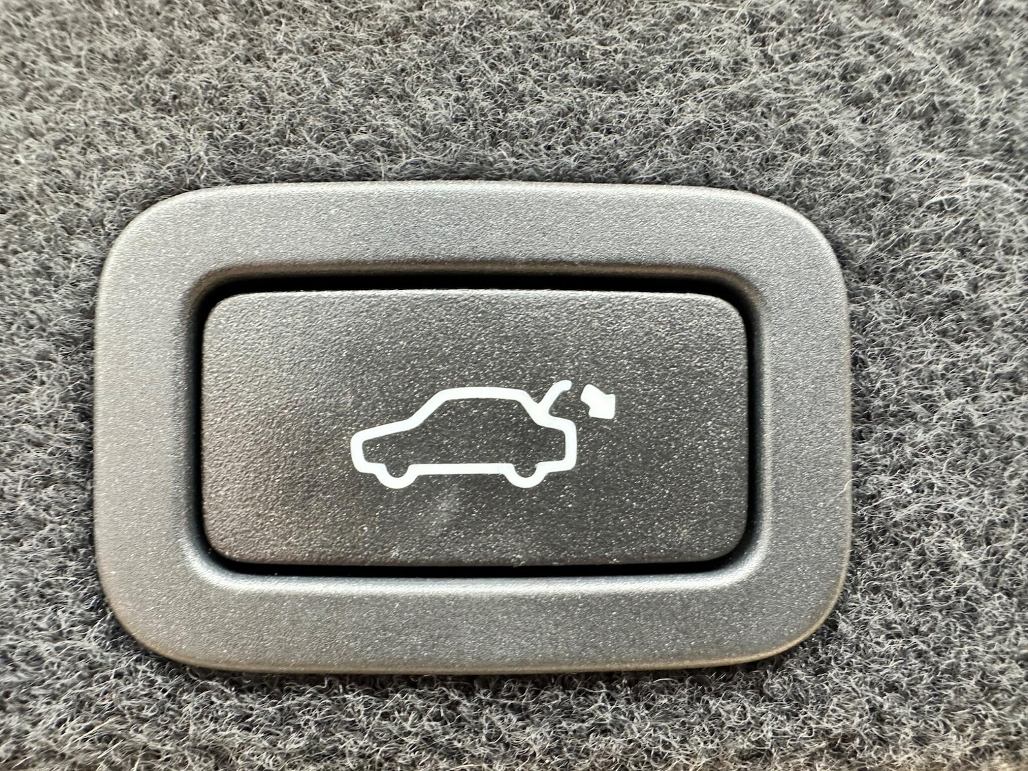 Used Volvo XC60 2016 for sale - 77646067: Photo 18