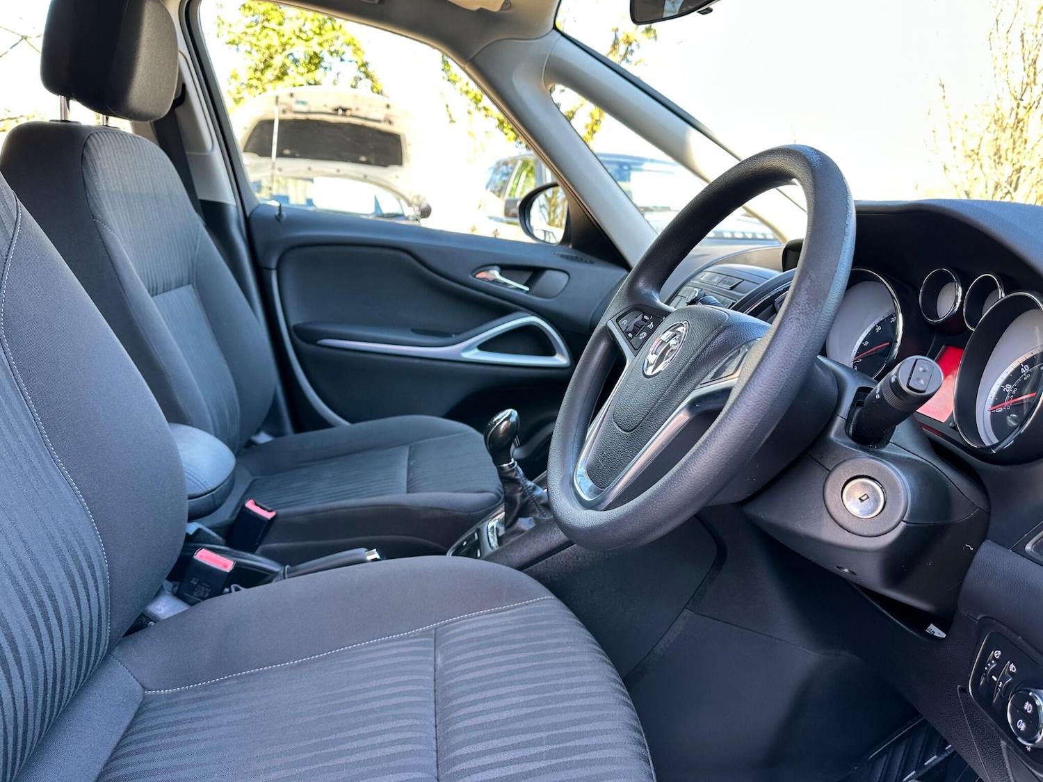 Used Vauxhall Zafira Tourer for sale - 77957987: Photo 10