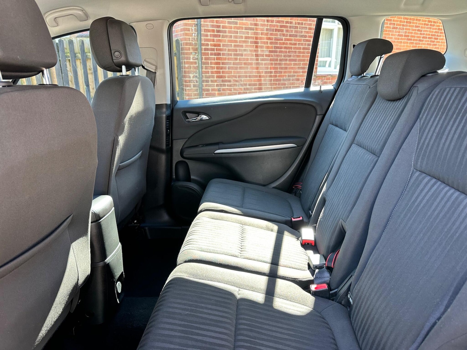 Used Vauxhall Zafira Tourer for sale - 77957987: Photo 16