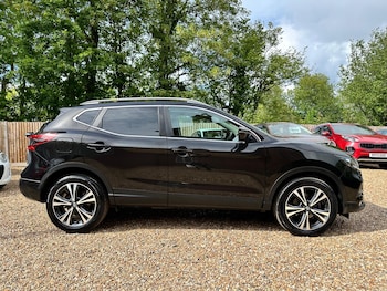 Used Nissan Qashqai 2017 for sale - 78623566: Photo