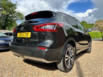 Used Nissan Qashqai 2017 for sale - 78623566: Photo