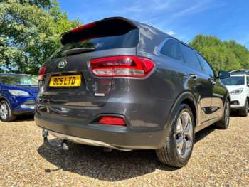 Used Kia Sorento 2017 for sale - 75214307: Photo