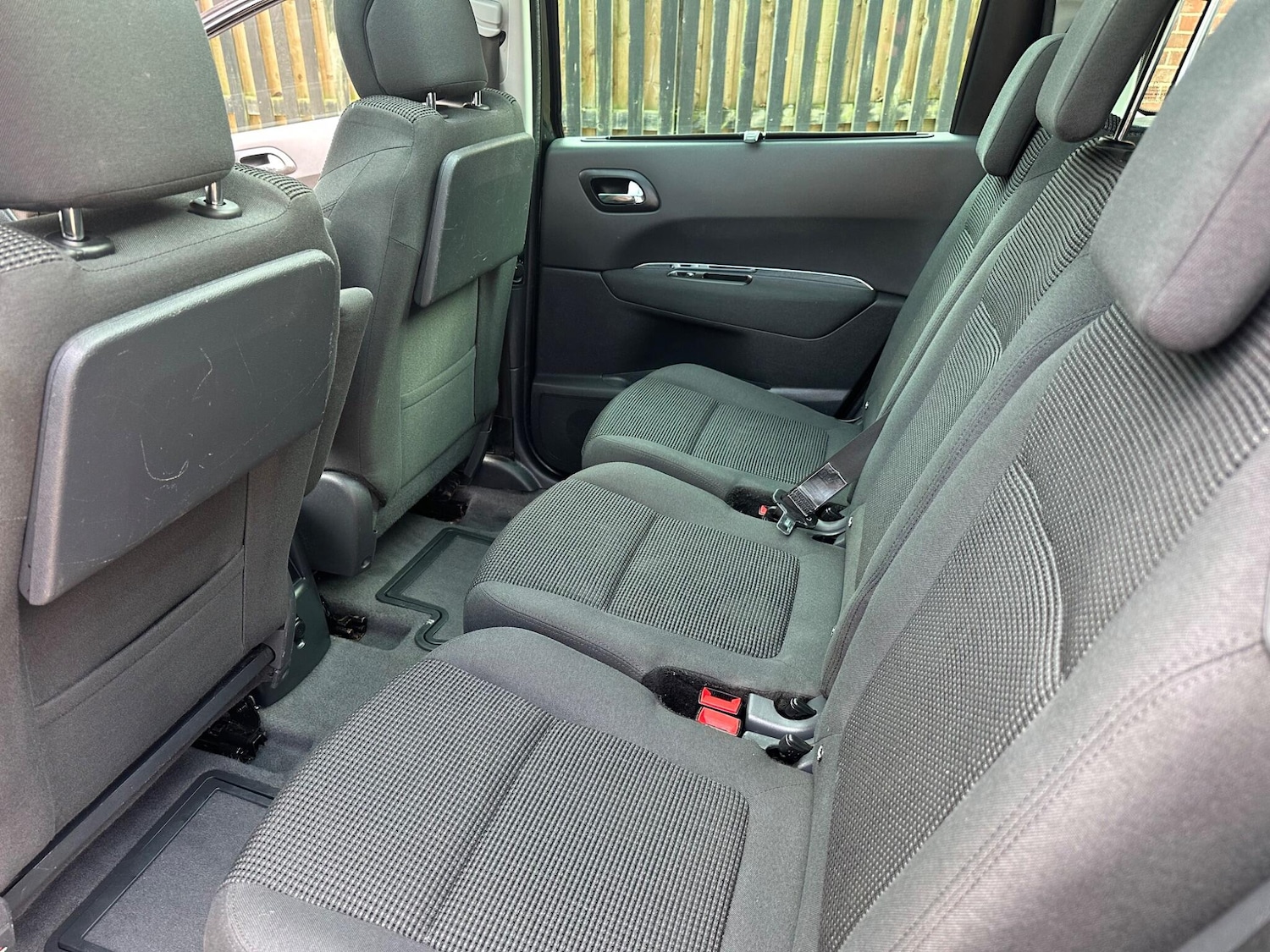 Used Peugeot 5008 2016 for sale - 77824294: Photo 10