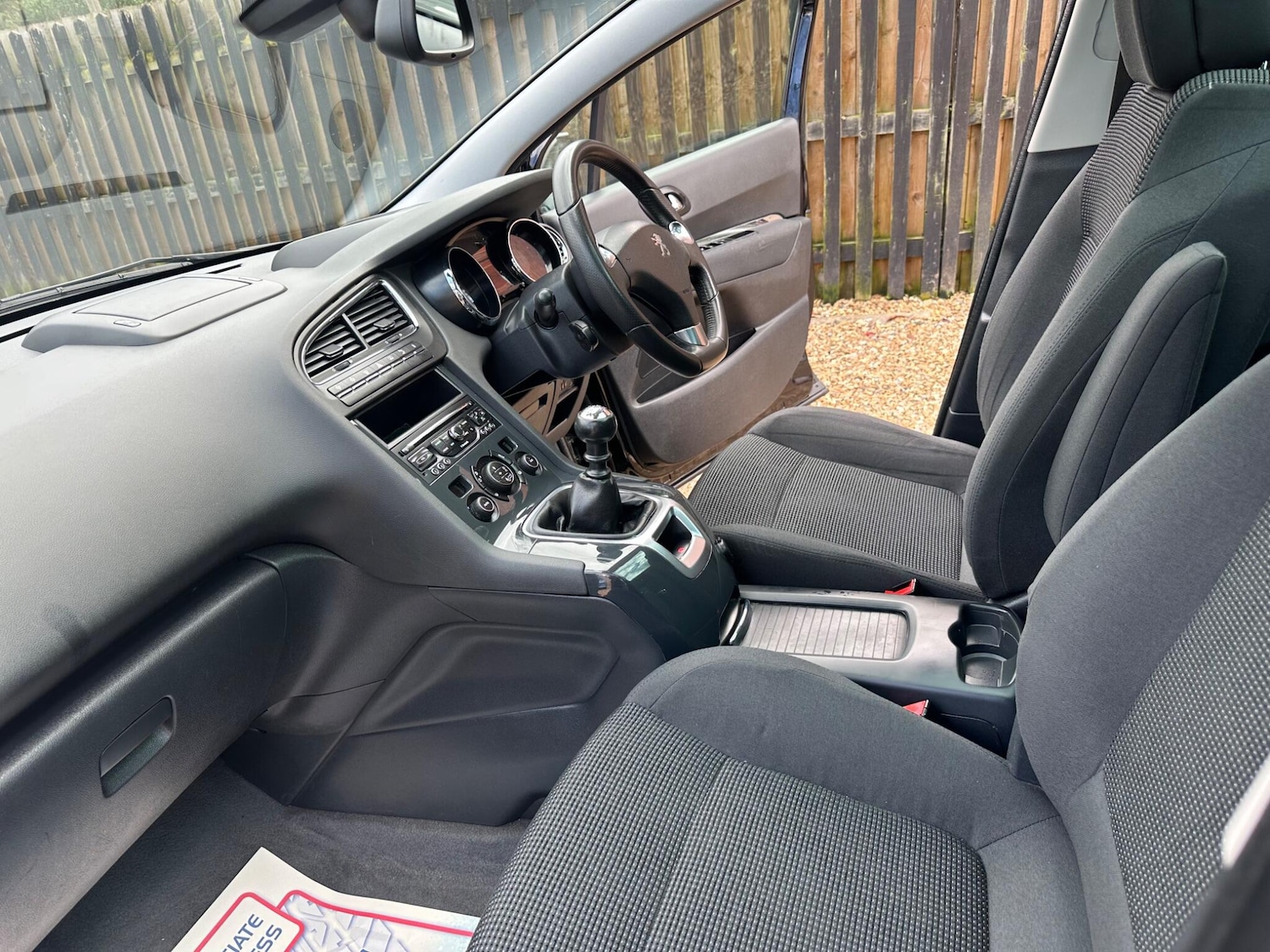 Used Peugeot 5008 2016 for sale - 77824294: Photo 12