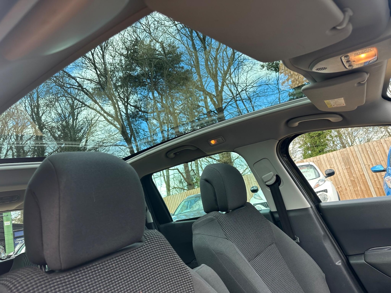 Used Peugeot 5008 2016 for sale - 77824294: Photo 14