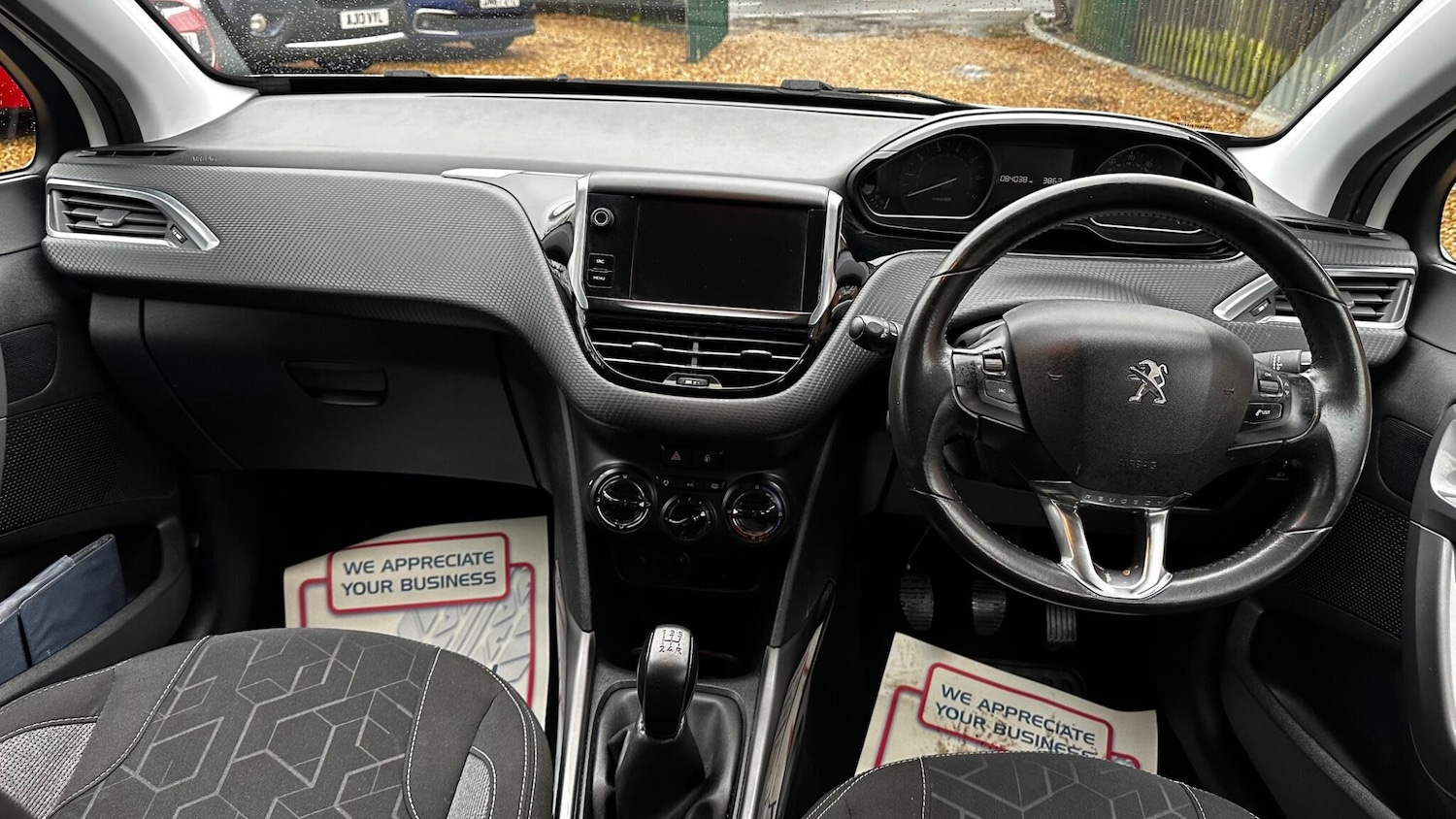 Used Peugeot 2008 2017 for sale - 77144396: Photo 12