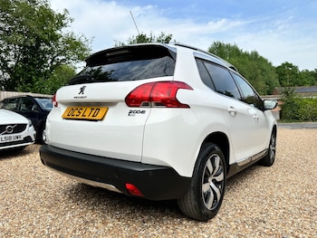 Used Peugeot 2008 2015 for sale - 78741105: Photo