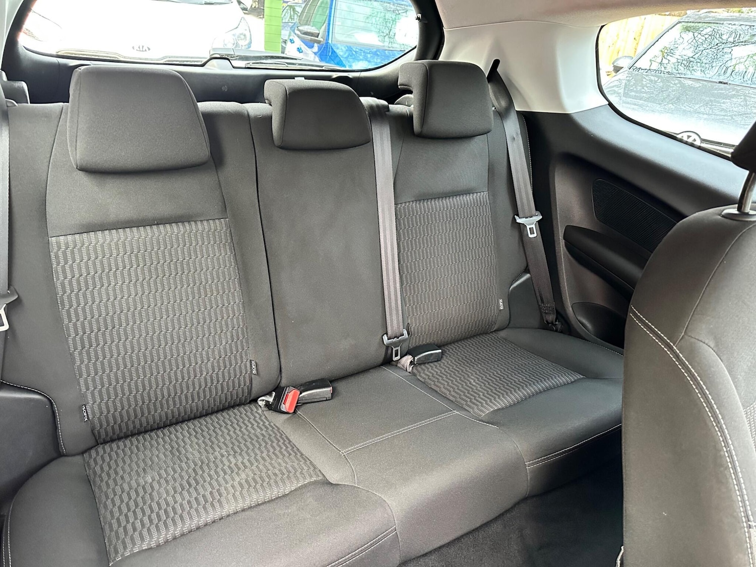 Used Peugeot 208 2015 for sale - 77081763: Photo 16