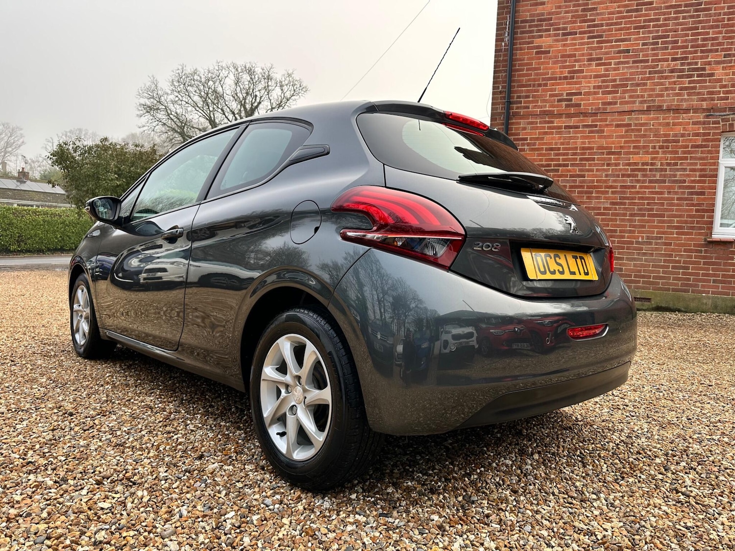 Used Peugeot 208 2015 for sale - 77081763: Photo 6
