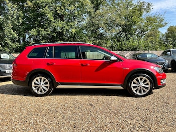 Used Volkswagen Golf 2016 for sale - 79278975: Photo