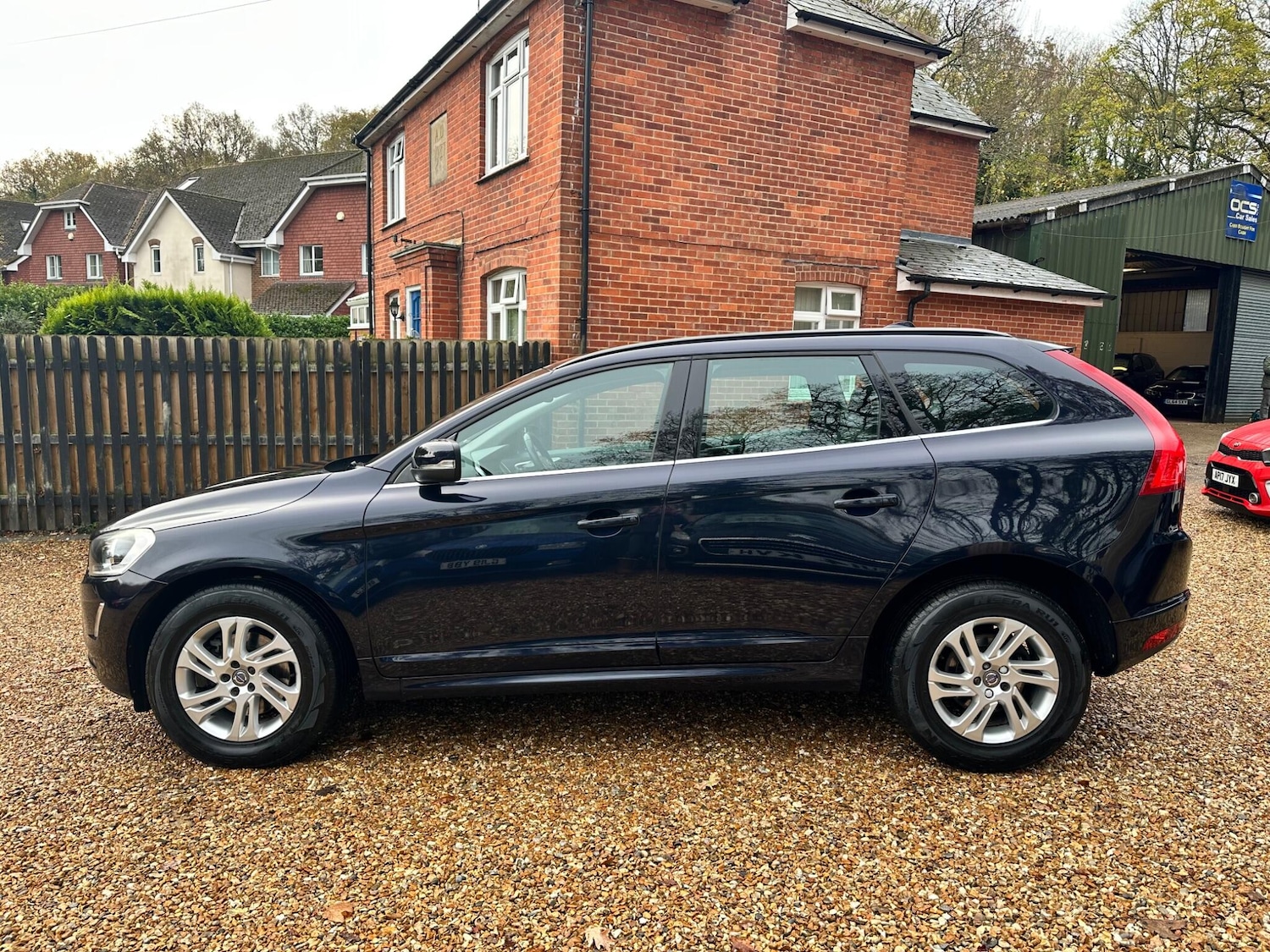 Used Volvo XC60 2017 for sale - 76727115: Photo 7