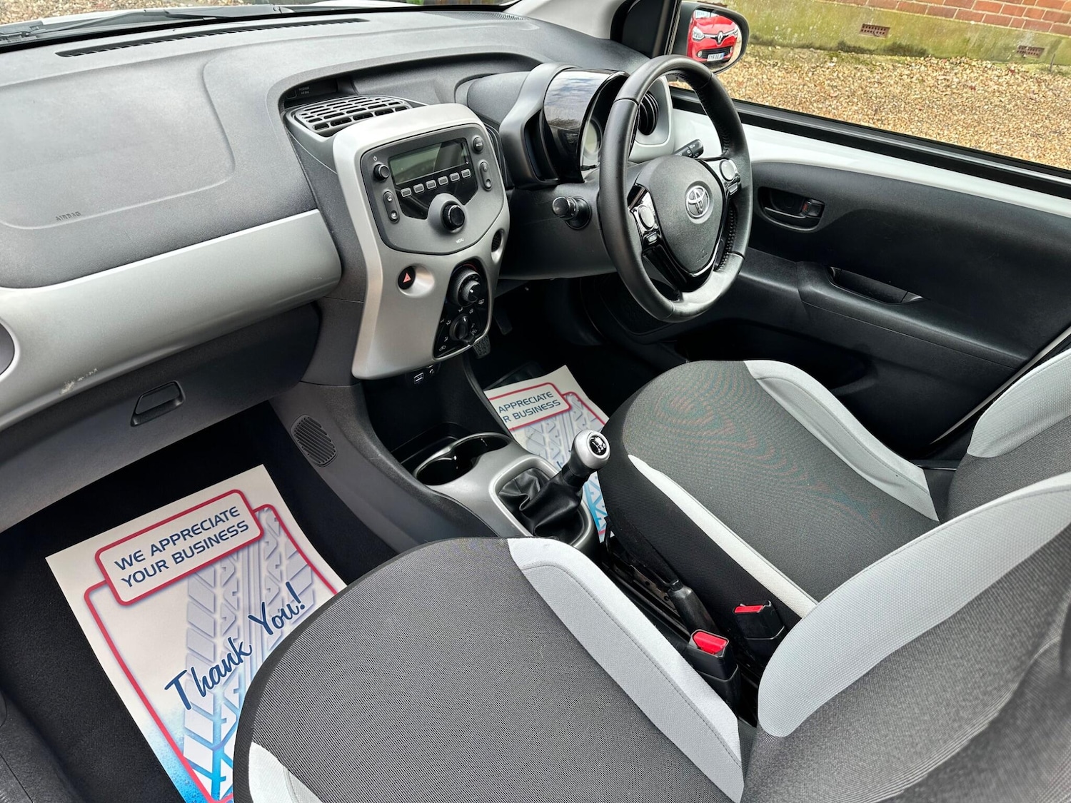 Used Toyota AYGO 2015 for sale - 77737969: Photo 13