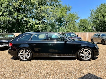 Used Audi A4 2015 for sale - 78741634: Photo