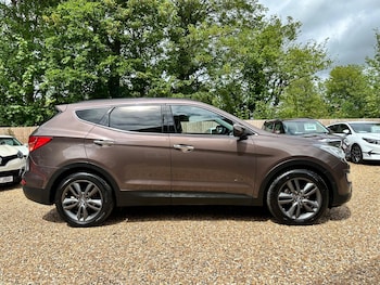 Used Hyundai Santa Fe 2014 for sale - 78662357: Photo