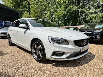 Used Volvo V60 2016 for sale - 78516944: Photo