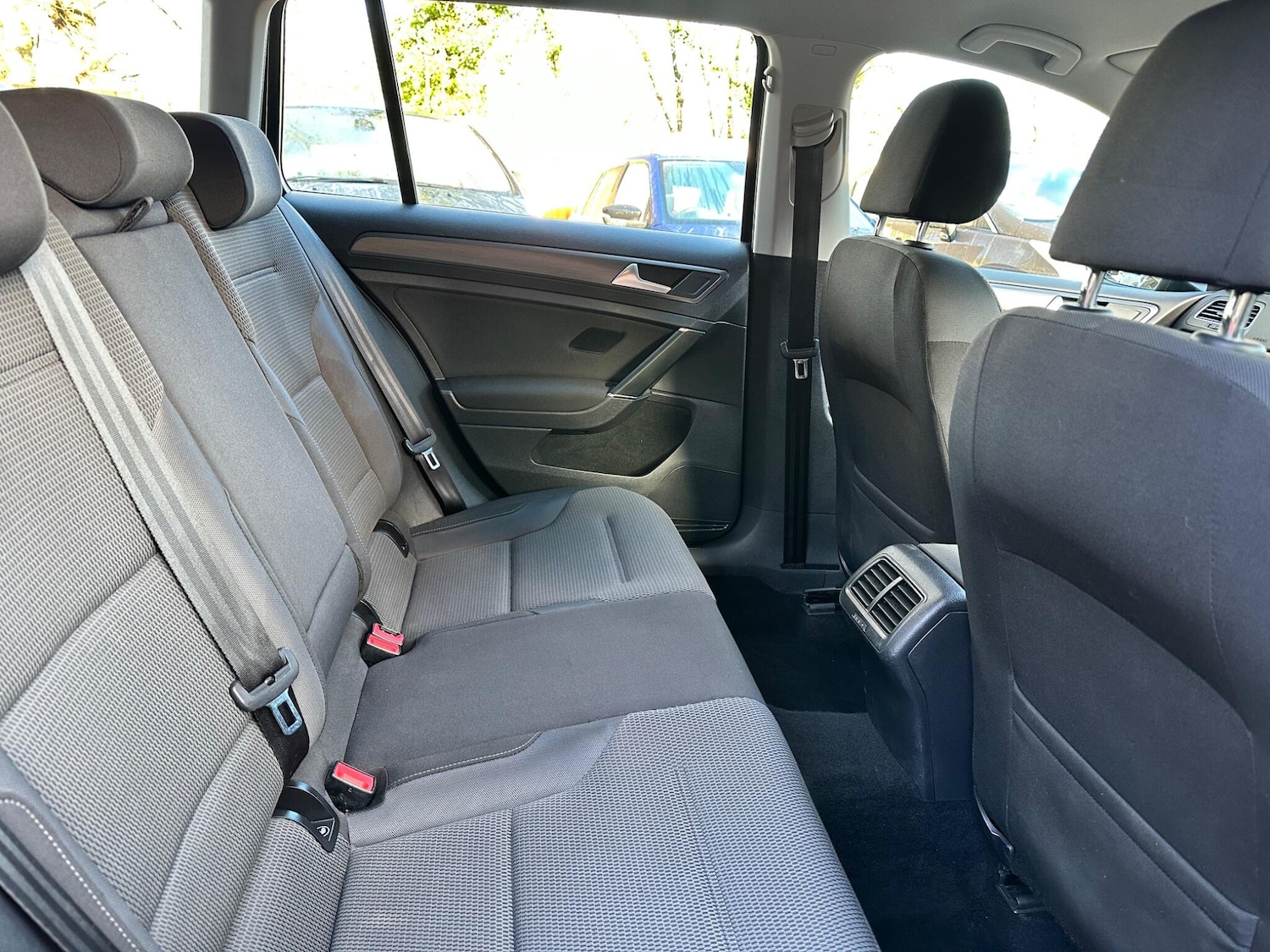 Used Volkswagen Golf 2017 for sale - 76765784: Photo 18