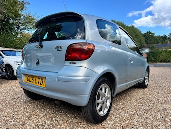Used Toyota Yaris 2005 for sale - 79564774: Photo