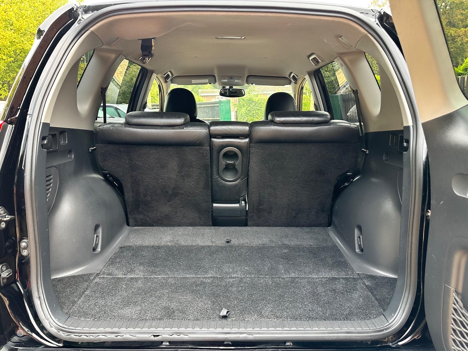 Used Toyota RAV4 2012 for sale - 76152157: Photo 18