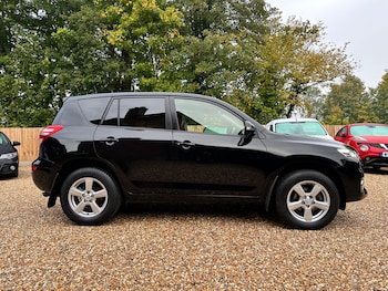 Used Toyota RAV4 2012 for sale - 76152157: Photo 3
