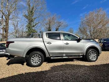 Used Mitsubishi L200 2016 for sale - 77738406: Photo