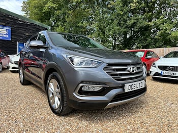 Used Hyundai Santa Fe 2017 for sale - 79452575: Photo