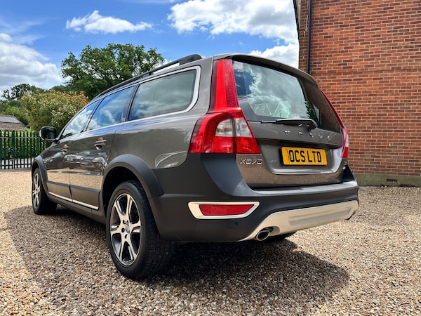 Used Volvo XC70 2012 for sale - 75040941: Photo 6