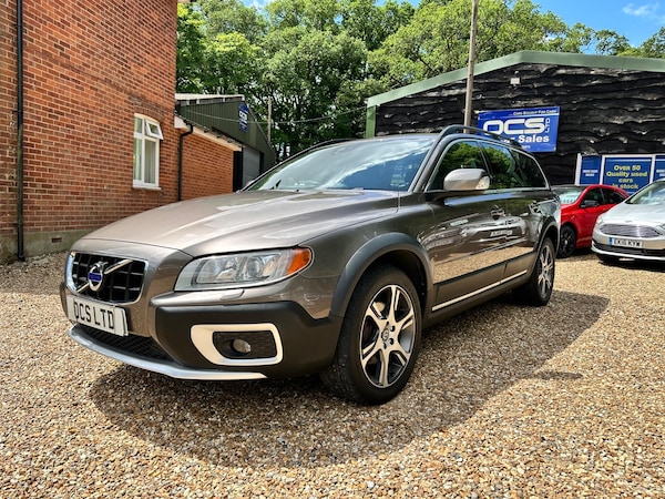 Used Volvo XC70 2012 for sale - 75040941: Photo 8