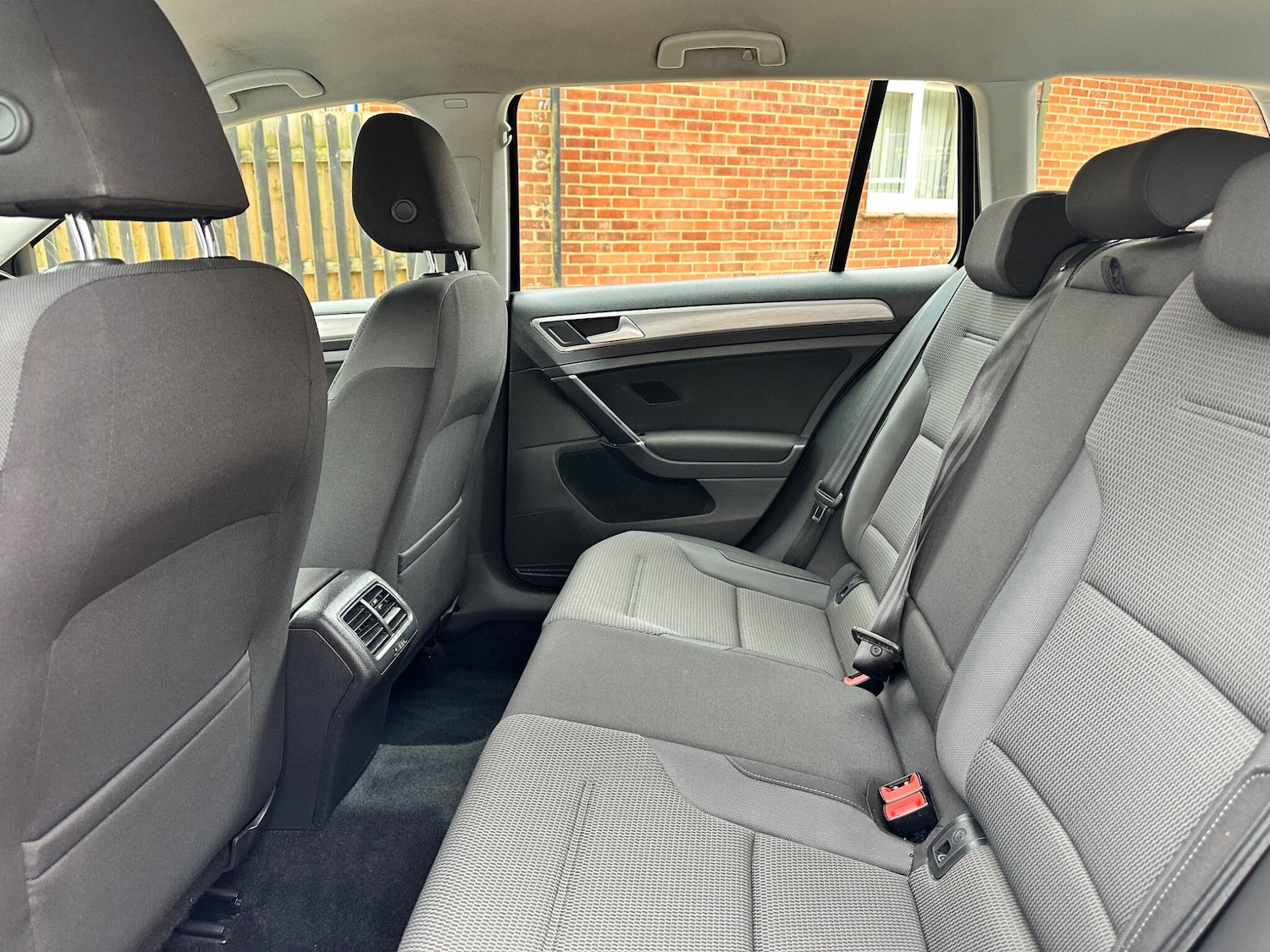 Used Volkswagen Golf 2016 for sale - 78099953: Photo 18