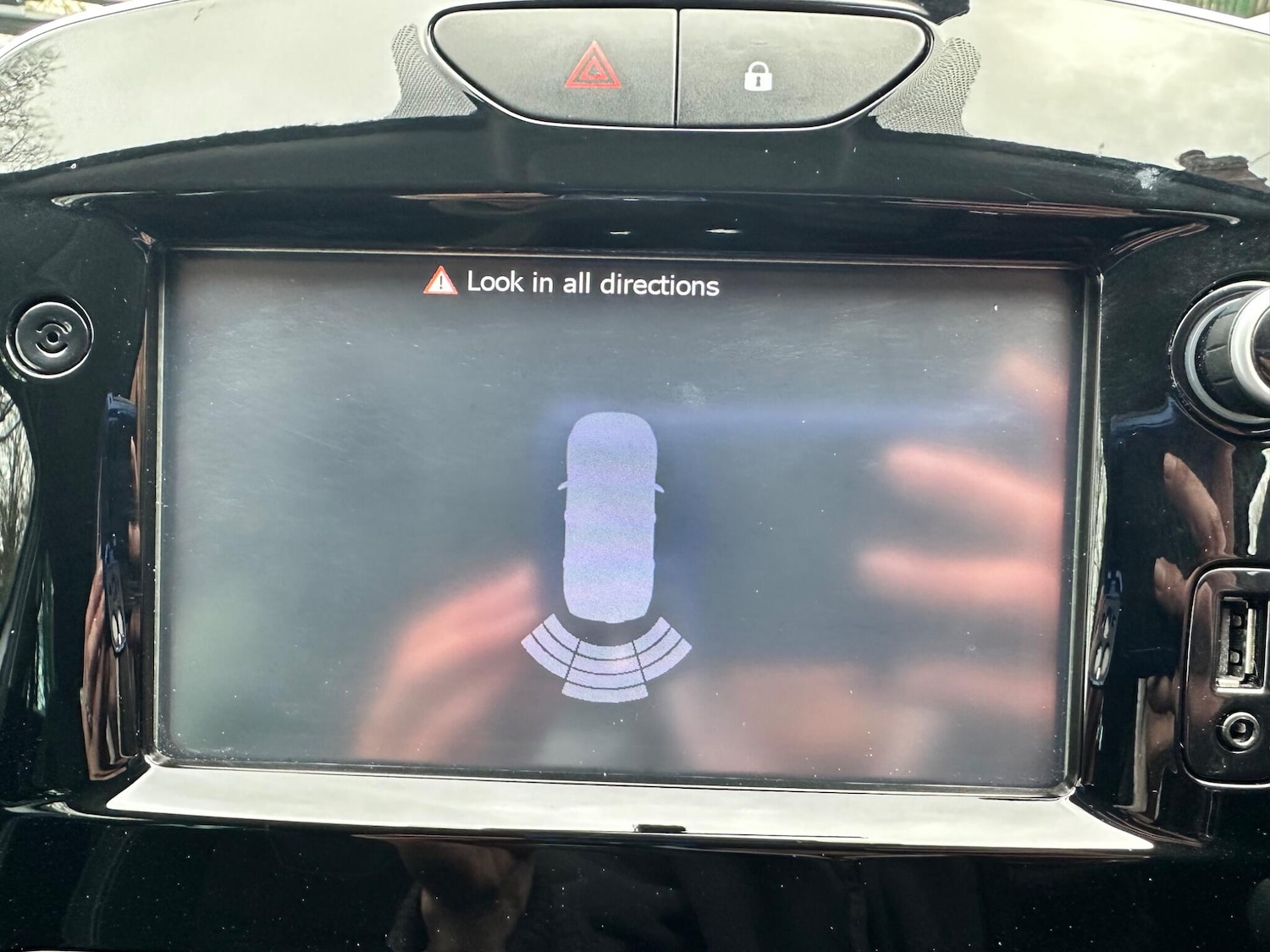 Used Renault Clio 2018 for sale - 78034736: Photo 14