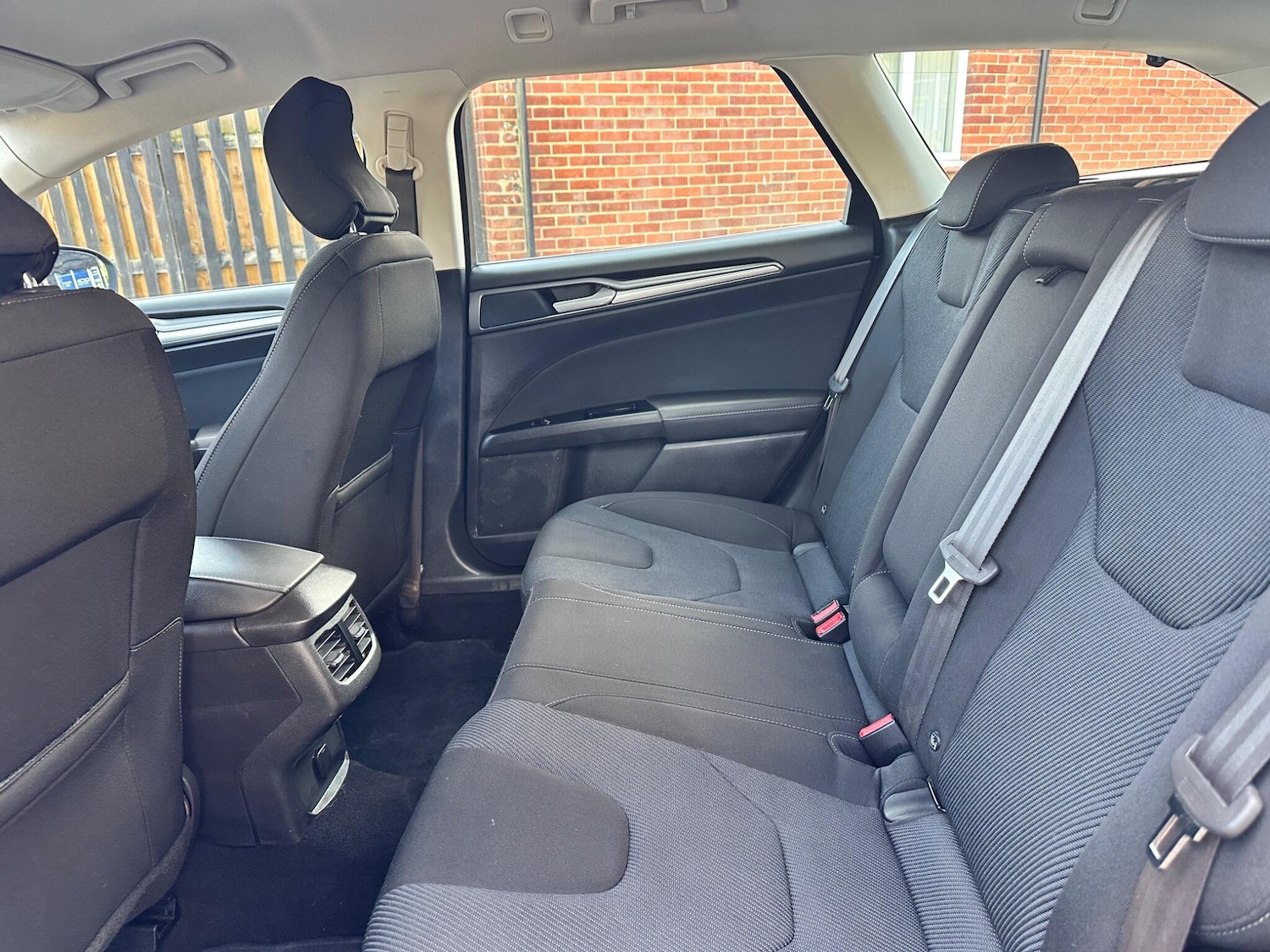 Used Ford Mondeo 2016 for sale - 76573422: Photo 17