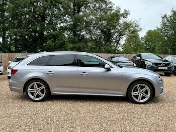Used Audi A4 Avant 2016 for sale - 78934112: Photo