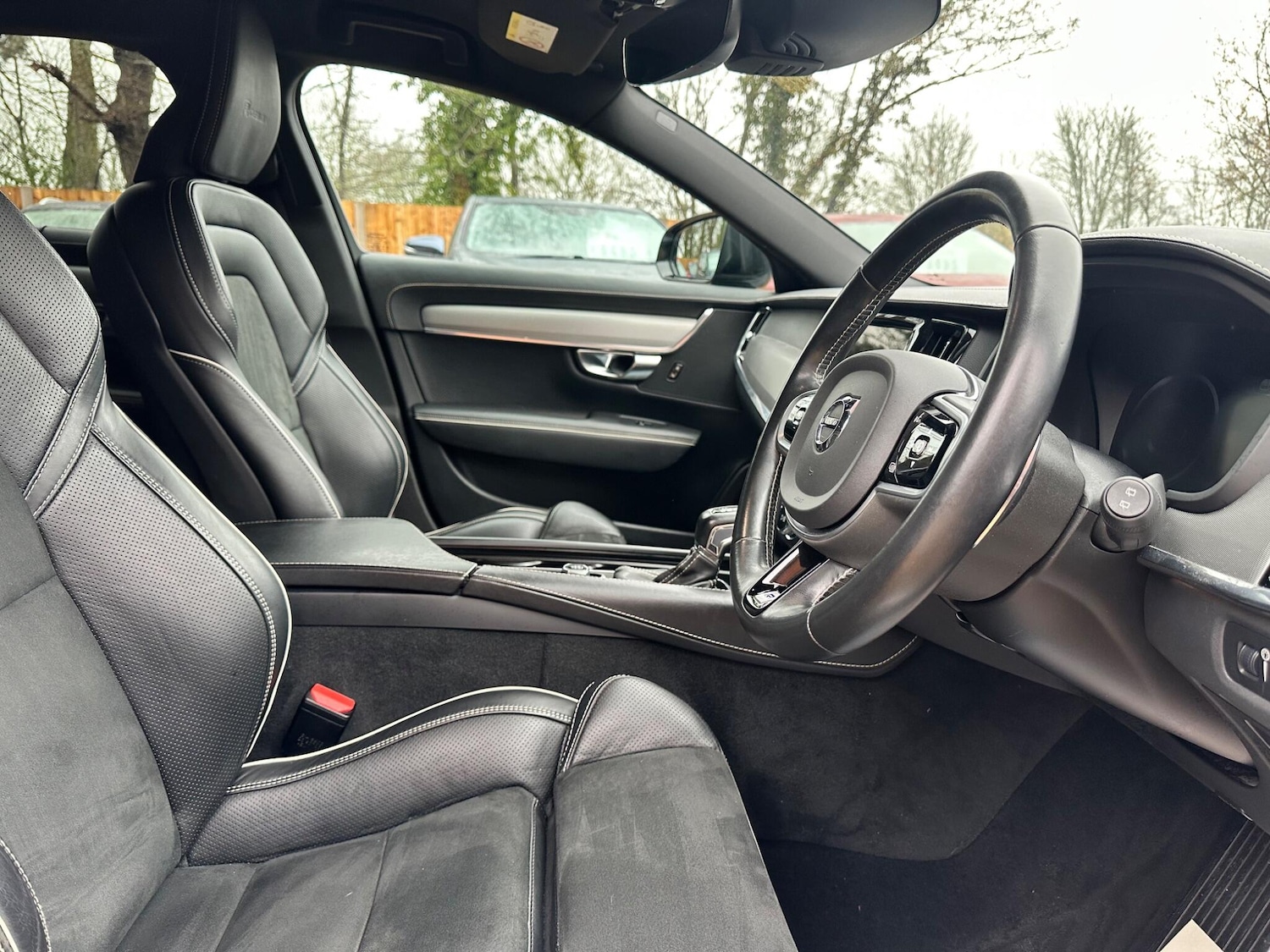 Used Volvo V90 2019 for sale - 77611644: Photo 10